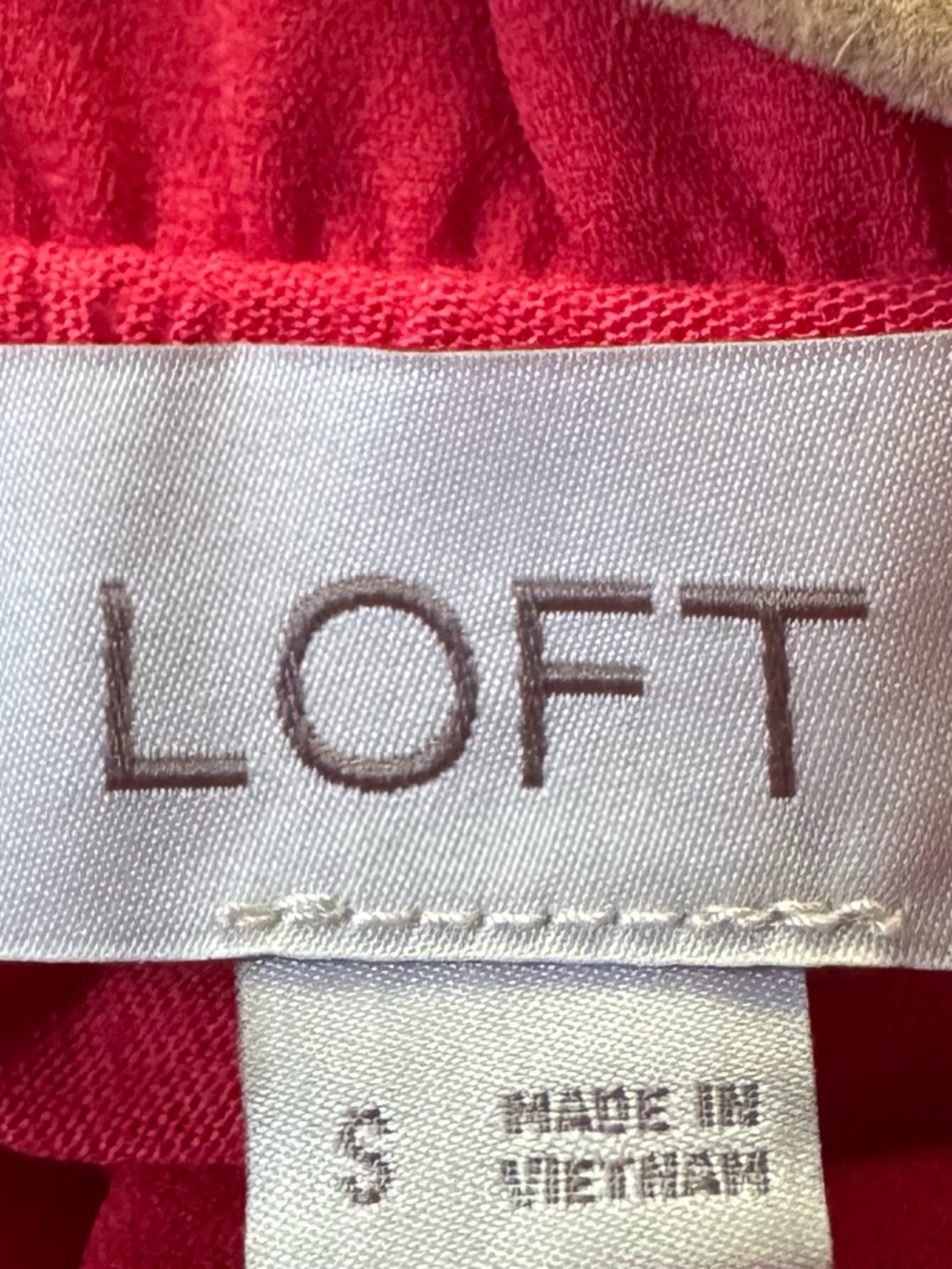 LOFT Red Sleeveless Ruffle-Trim Camisole Size Small - Picture 3 of 4